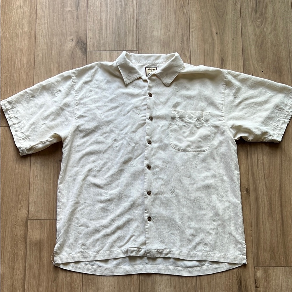 Vintage Tommy Bahama Pineapple Palm Tree Silk Shirt